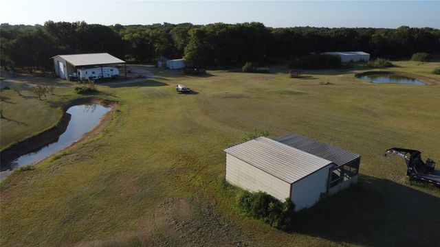 118 Dickey Road, Sadler, TX 76264