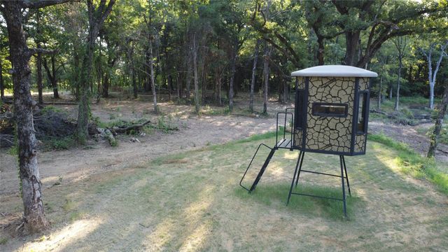 118 Dickey Road, Sadler, TX 76264