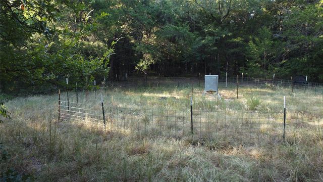 118 Dickey Road, Sadler, TX 76264