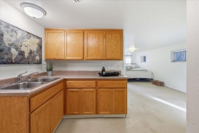 261 Glenbrook Dr, Grass Valley, CA 95945