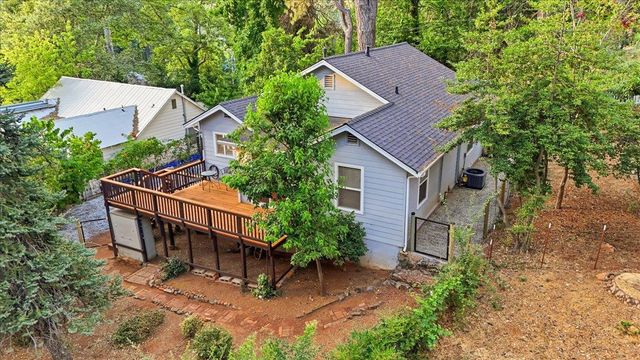 261 Glenbrook Dr, Grass Valley, CA 95945