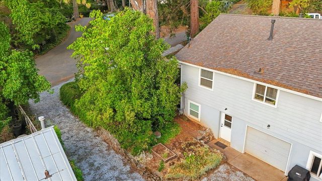 261 Glenbrook Dr, Grass Valley, CA 95945