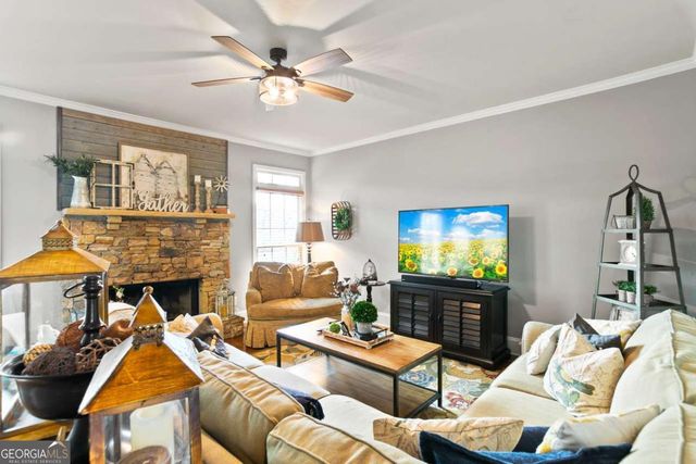 513 Black Canyon Park, Canton, GA 30114