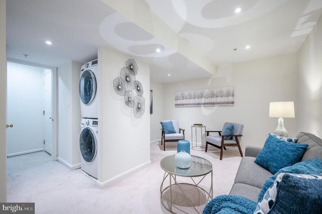 122 SANBORN PL, Alexandria, VA 22305