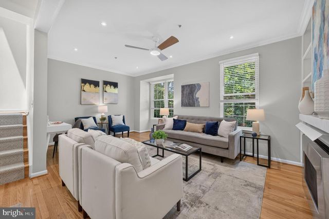 122 SANBORN PL, Alexandria, VA 22305