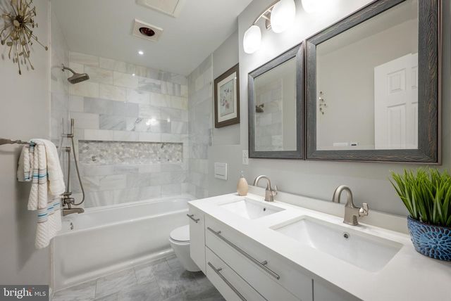 122 SANBORN PL, Alexandria, VA 22305