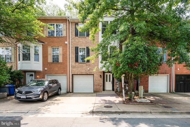 122 SANBORN PL, Alexandria, VA 22305