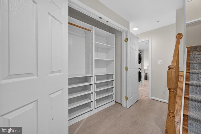 122 SANBORN PL, Alexandria, VA 22305