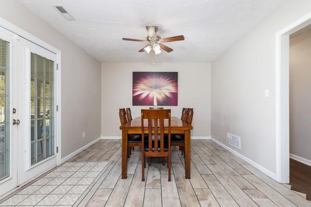 24801 S 622 Road, Grove, OK 74344