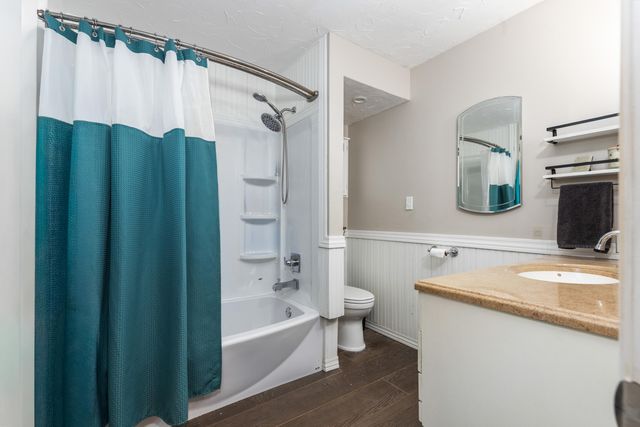 24801 S 622 Road, Grove, OK 74344