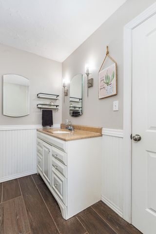 24801 S 622 Road, Grove, OK 74344