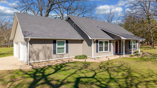 24801 S 622 Road, Grove, OK 74344
