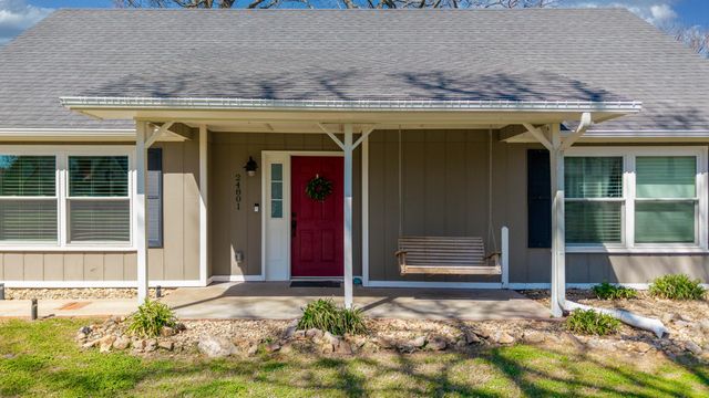 24801 S 622 Road, Grove, OK 74344