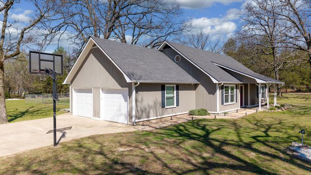 24801 S 622 Road, Grove, OK 74344