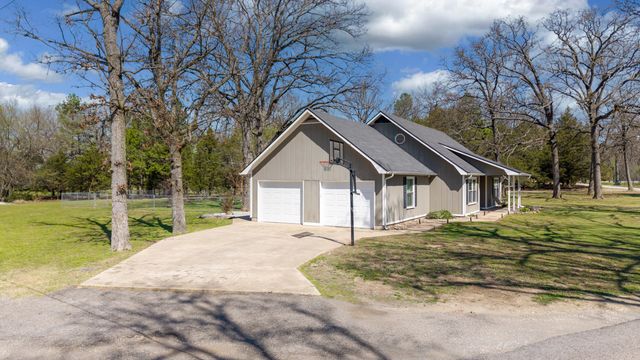 24801 S 622 Road, Grove, OK 74344