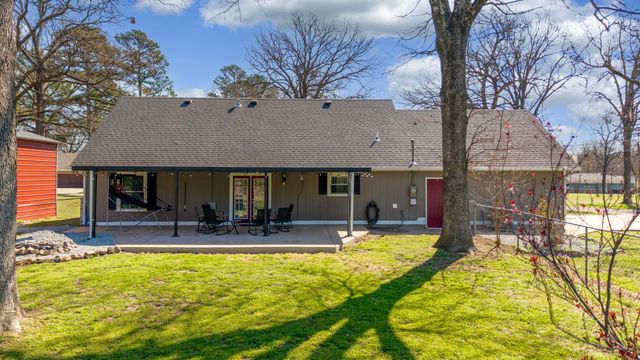 24801 S 622 Road, Grove, OK 74344