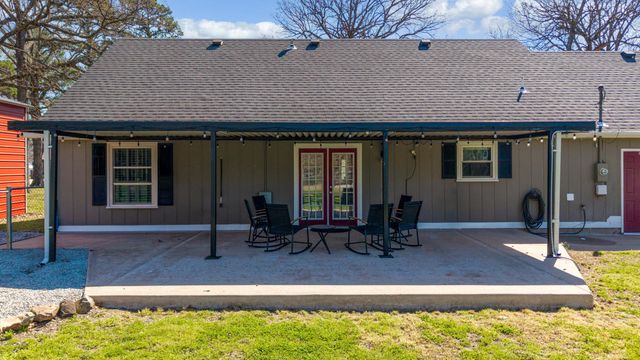 24801 S 622 Road, Grove, OK 74344
