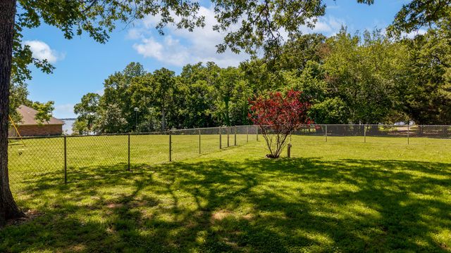 24801 S 622 Road, Grove, OK 74344