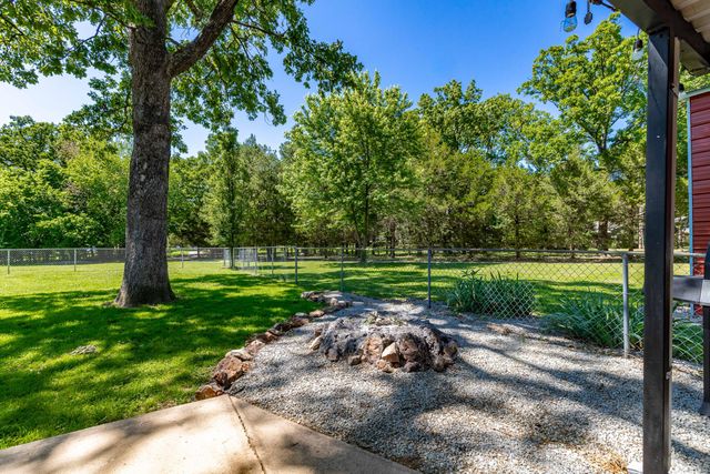 24801 S 622 Road, Grove, OK 74344