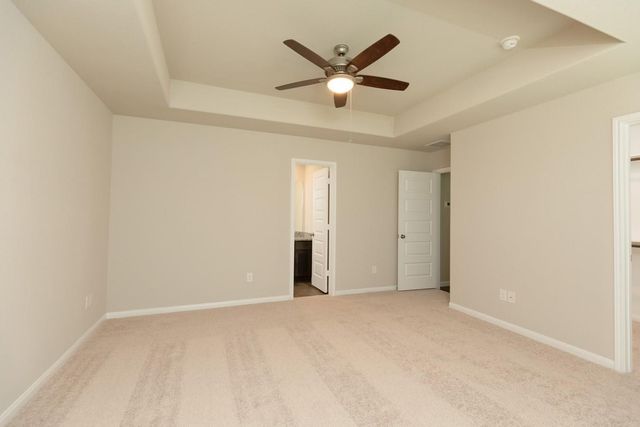 5615 James Michael Drive, Rosharon, TX 77583