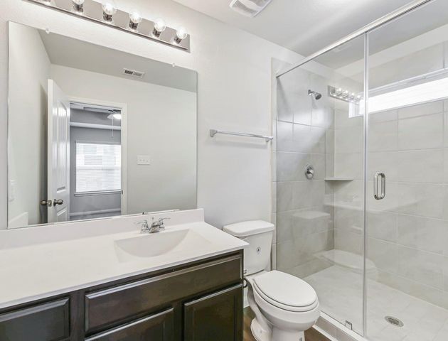 5615 James Michael Drive, Rosharon, TX 77583