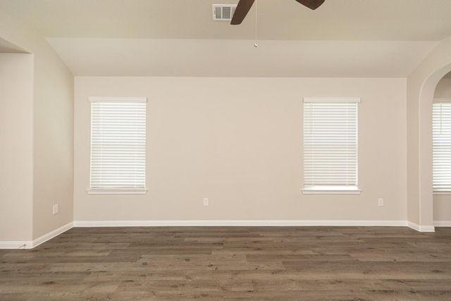 5615 James Michael Drive, Rosharon, TX 77583