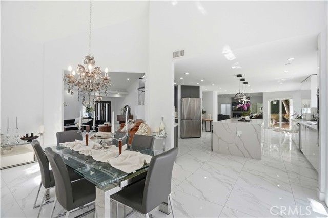 7600 Southby, West Hills (los Angeles), CA 91304