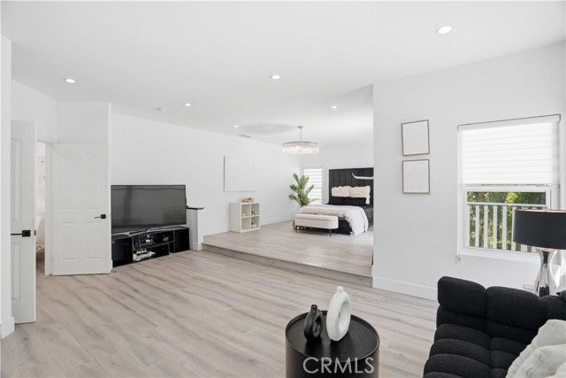 7600 Southby, West Hills (los Angeles), CA 91304