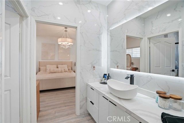 7600 Southby, West Hills (los Angeles), CA 91304