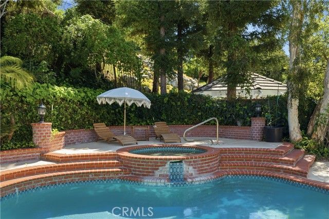 7600 Southby, West Hills (los Angeles), CA 91304