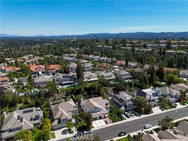 7600 Southby, West Hills (los Angeles), CA 91304