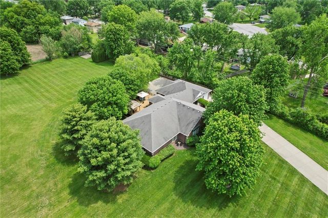 1601 Lynn Road, Excelsior Springs, MO 64024