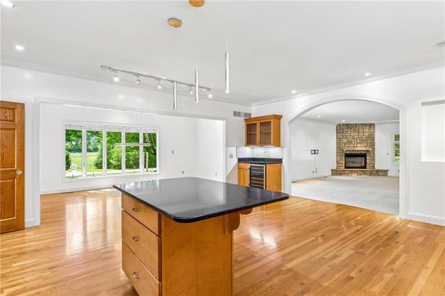 1601 Lynn Road, Excelsior Springs, MO 64024
