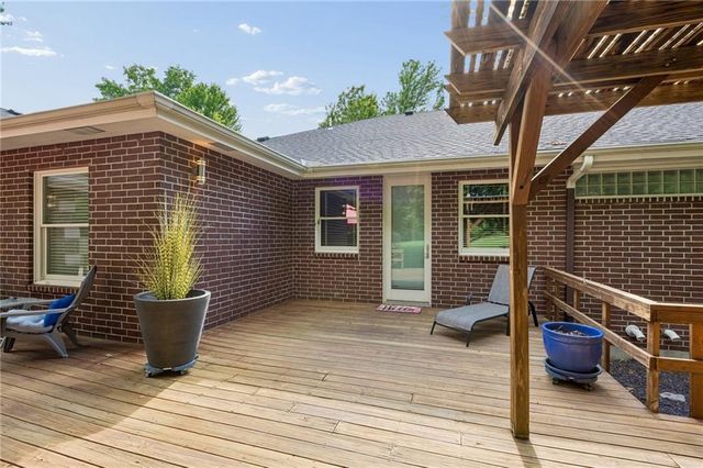 1601 Lynn Road, Excelsior Springs, MO 64024