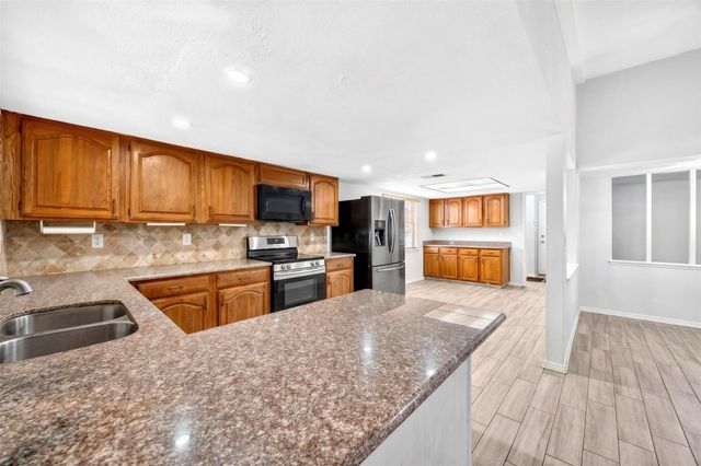 7306 Loma Alta, Houston, TX 77083
