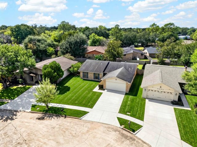7306 Loma Alta, Houston, TX 77083
