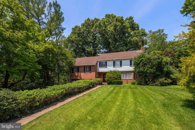 641 OAKLAND TER, Alexandria, VA 22302