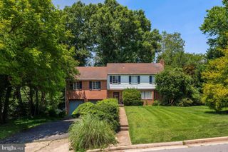 641 OAKLAND TER, Alexandria, VA 22302