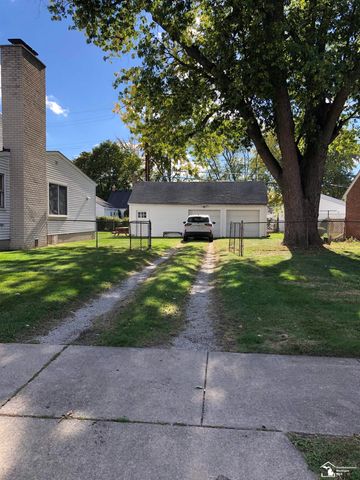 15163 University Street, Allen Park, MI 48101