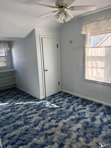 15163 University Street, Allen Park, MI 48101