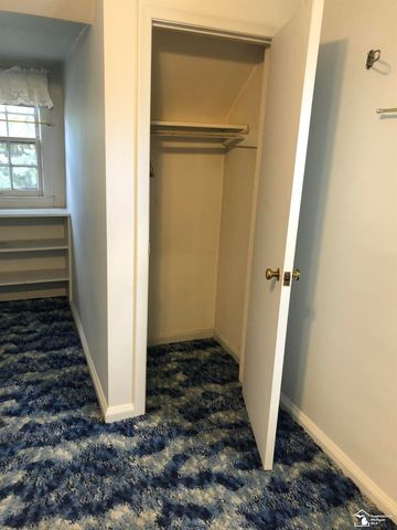 15163 University Street, Allen Park, MI 48101