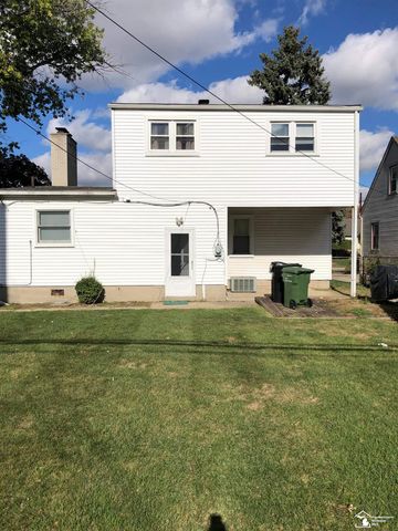 15163 University Street, Allen Park, MI 48101