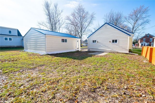 49 Lorain Street, Evans, NY 14006