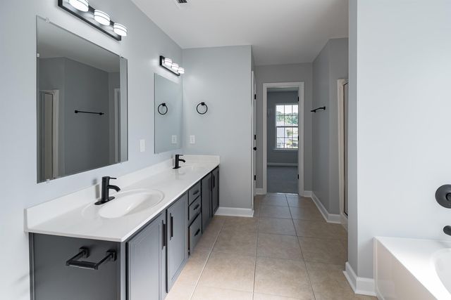 1031 Snowberry Dr., Longs, SC 29568