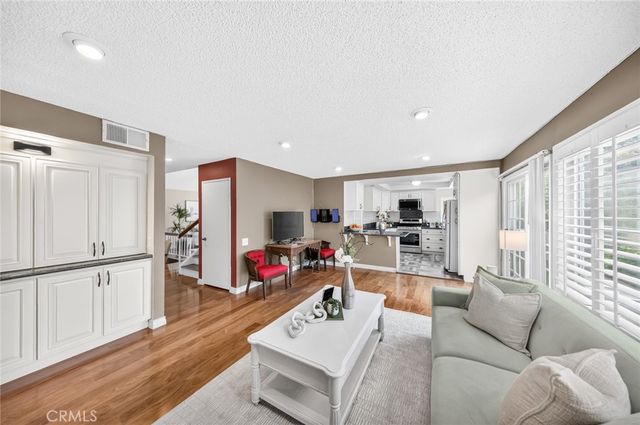 12 Shenandoah, Irvine, CA 92620