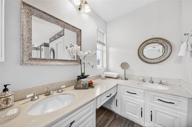 12 Shenandoah, Irvine, CA 92620