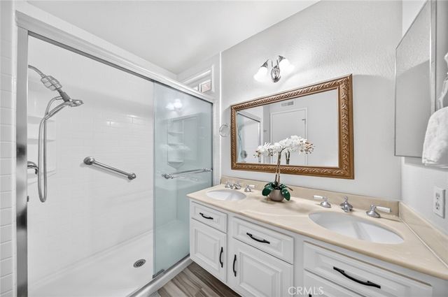 12 Shenandoah, Irvine, CA 92620