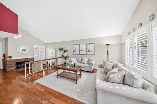 12 Shenandoah, Irvine, CA 92620