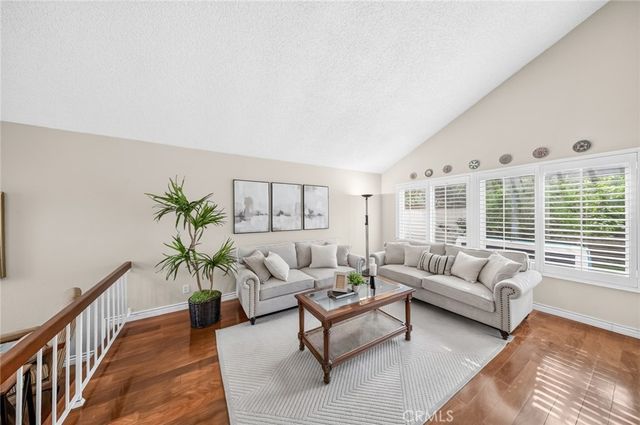 12 Shenandoah, Irvine, CA 92620