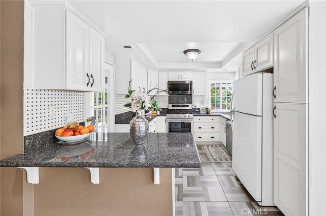12 Shenandoah, Irvine, CA 92620